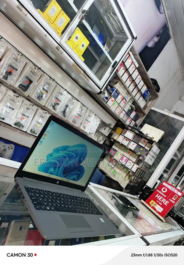 Laptop HP 250 G7 8GB AMD SSD 256GB photo 5