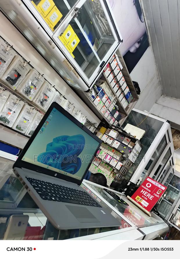 Laptop HP 250 G7 8GB AMD SSD 256GB photo 6