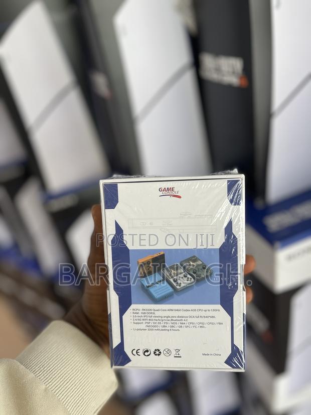 R35s Handheld Game Console (Xmas Promo) · Photo 2