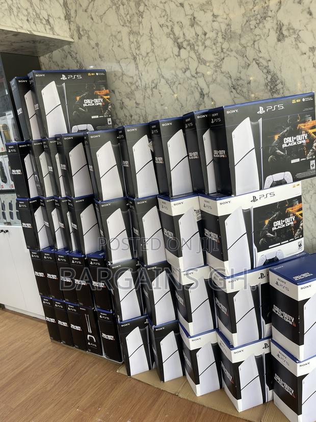 Authentic Sony Playstation 5 Slim Digital 1tb (Xmas Promo) photo 2
