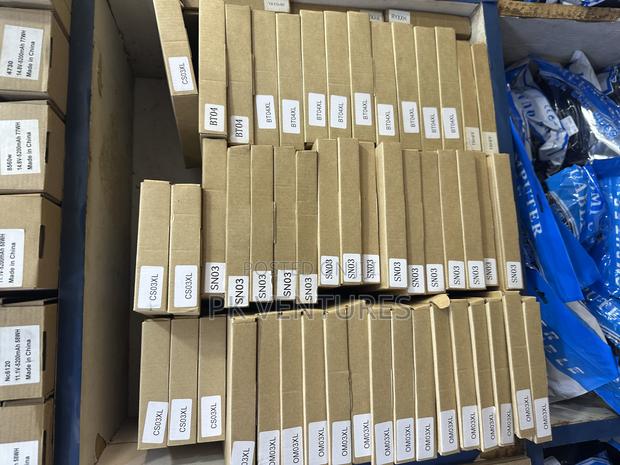 Internal Laptop Battery (From 280 to 400) · Photo 4