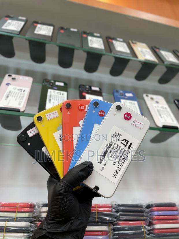 Apple iPhone XR 64 GB