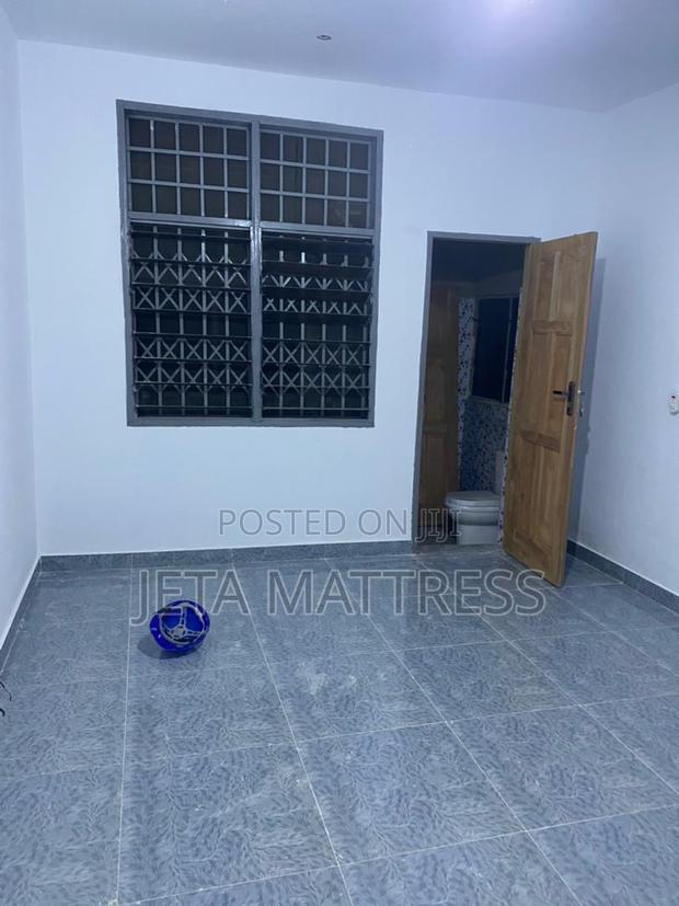 1bdrm Shared Apartment in Hospital Road, Dodowa for rent photo 2