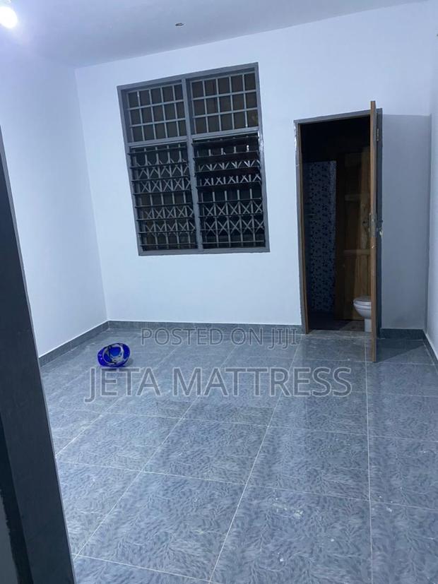 1bdrm Shared Apartment in Hospital Road, Dodowa for rent photo 3