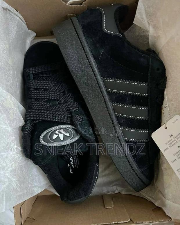Adidas Campus D Black Suede · Photo 4