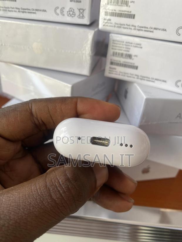 Apple Airpod 4 With Wireless Charging Case With Good Bass photo 7