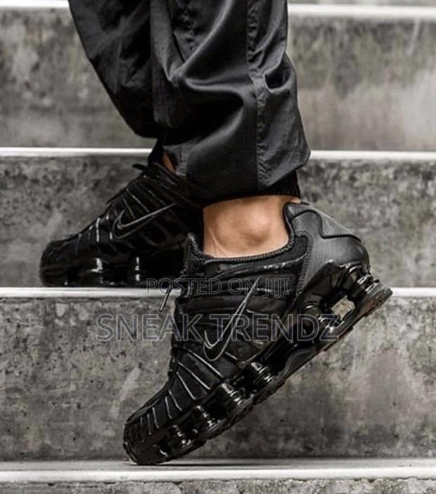 Air Nike Shox Shine Black · Photo 4