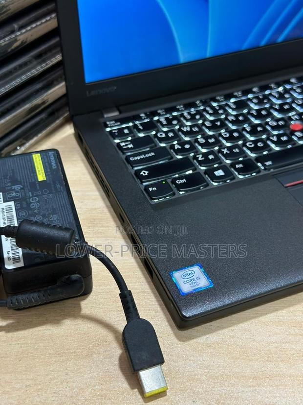 New Laptop Lenovo ThinkPad X260 8GB Intel Core I5 SSD 256GB photo 2