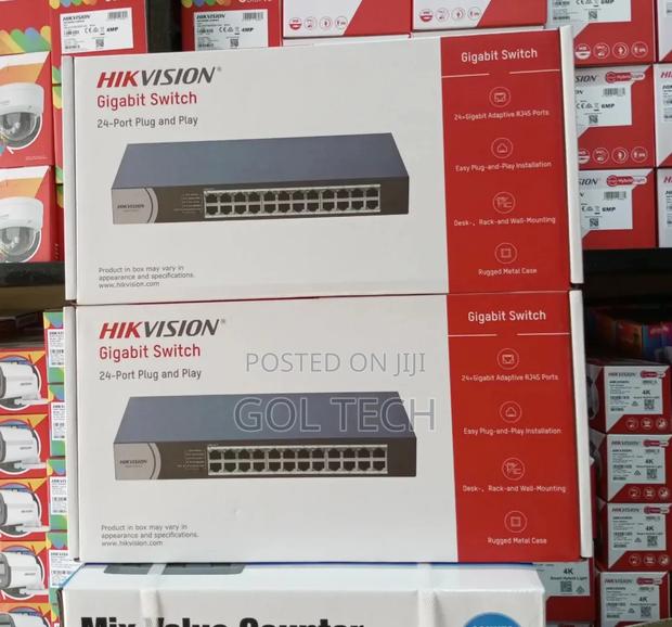 Hikvision Gigabit Switch 24port Plug and Play Rack Mount · Photo 4