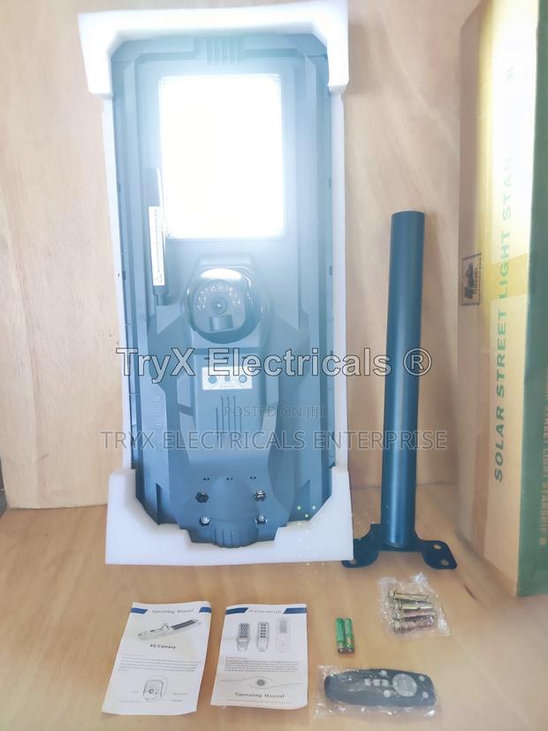 800w Starship Solar Surveillance Street Light + 64gb Sd photo 2
