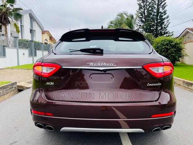 Maserati Levante S 2021 Brown photo 11