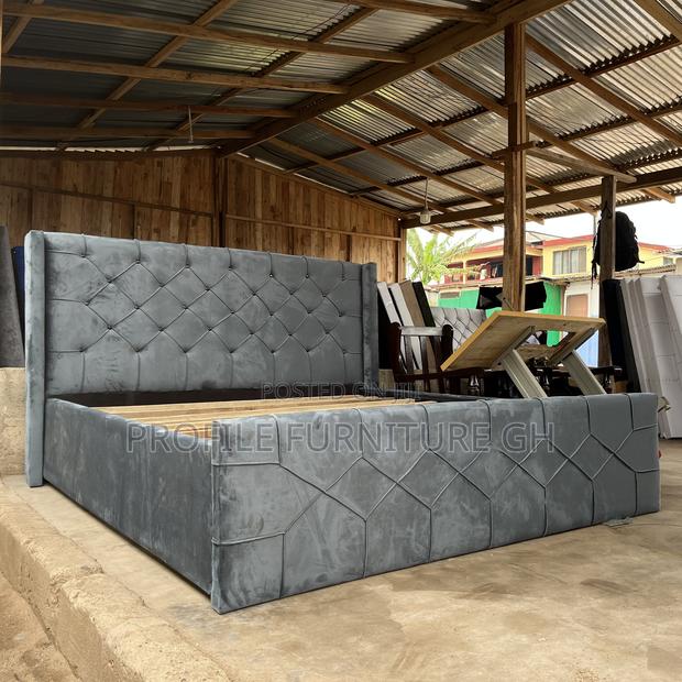 Dark Gray Queen Size 72x75//Luxurious And Durable