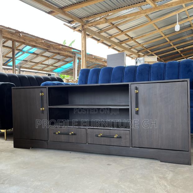 Tv Stand Coffee Color // Very Strong// Luxurious And Durable