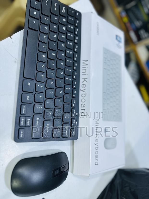 Wireless Keyboard With Mouse · Photo 4