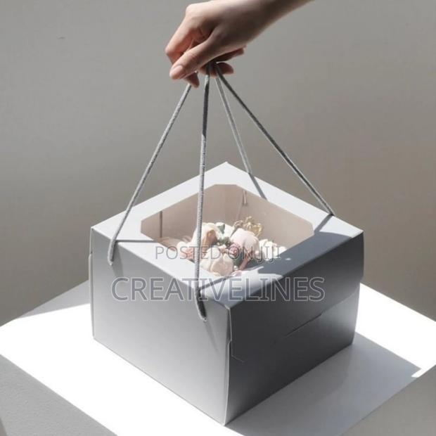 Cubic Cake Box With Rope · Photo 4