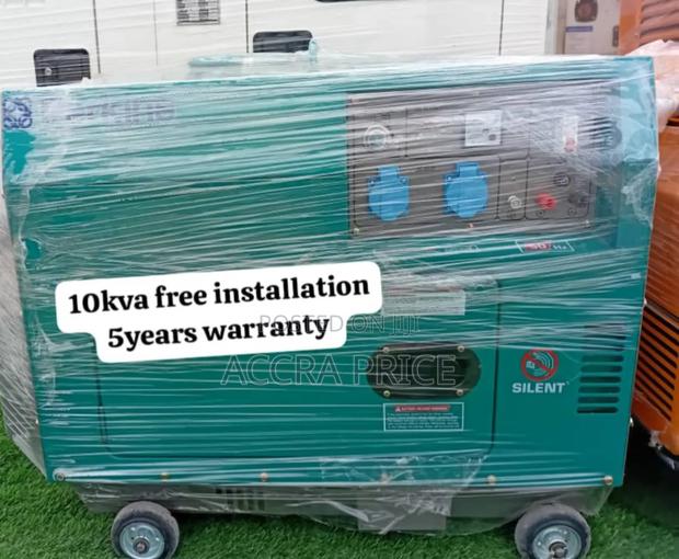 Generator Aurority Perkins 10kva 13000watts Diesel Generator · Photo 2