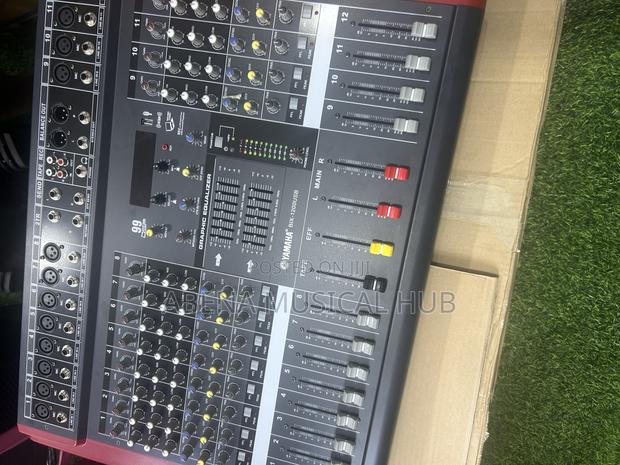 Yamaha Bix 12 Channel Usb Mixer · Photo 4