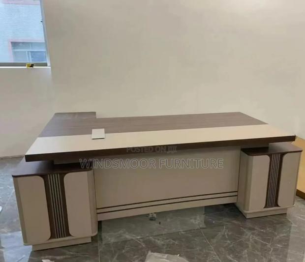 Authentic 1.8m Lshape Office Table