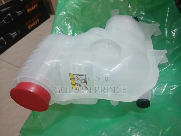 Range Rover Sports/Vogue Reservoir Tank 014-018 photo 4