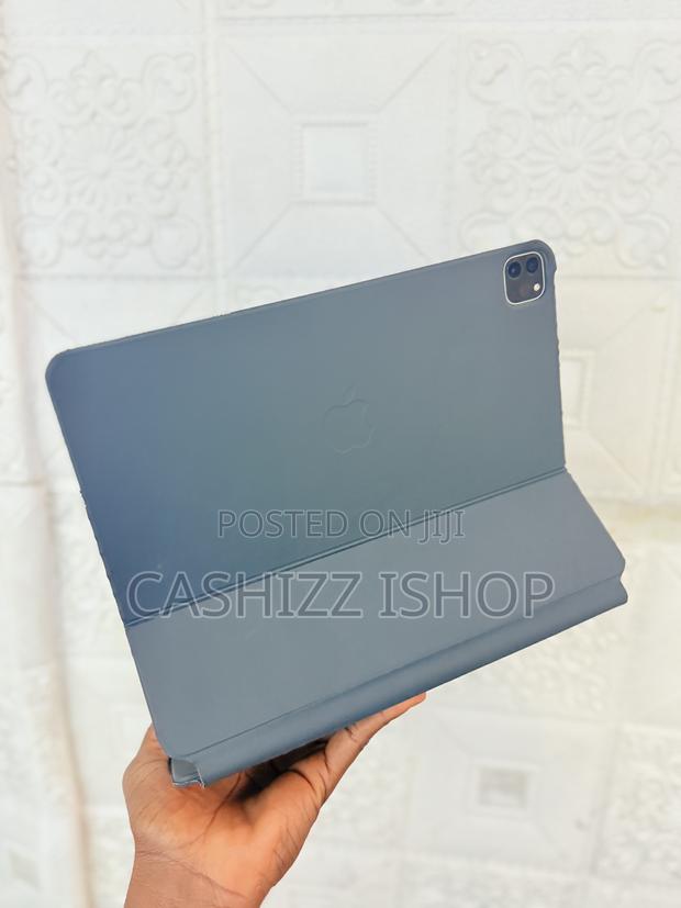 Apple iPad Pro 12.9 (2021) 256 GB Gray photo 3