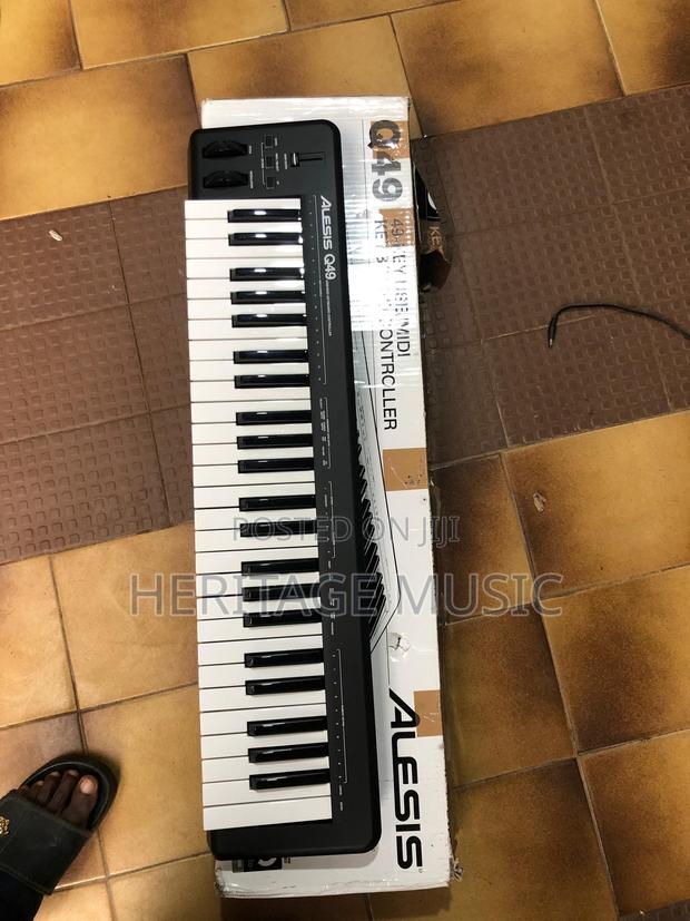 Alesis Q49