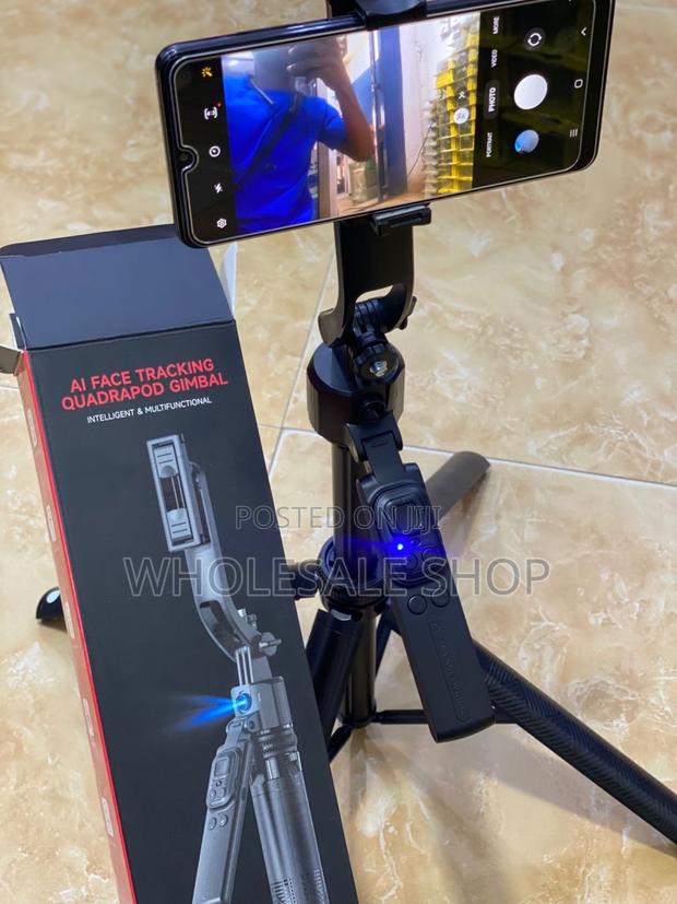 Ai Self Rotation Selfie Stick photo 4