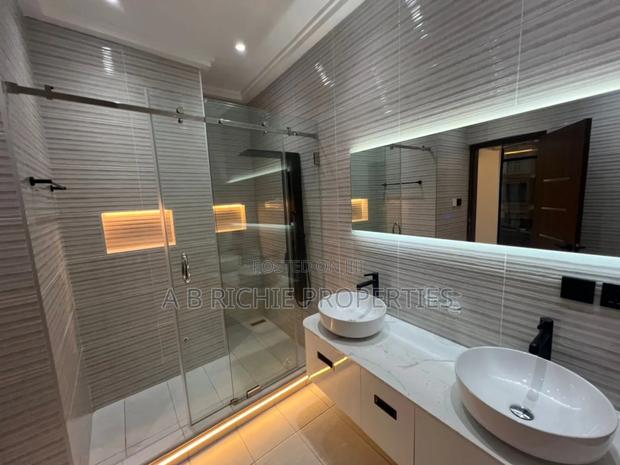 4bdrm House in Ab Richie Properties, East Legon for sale · Photo 2
