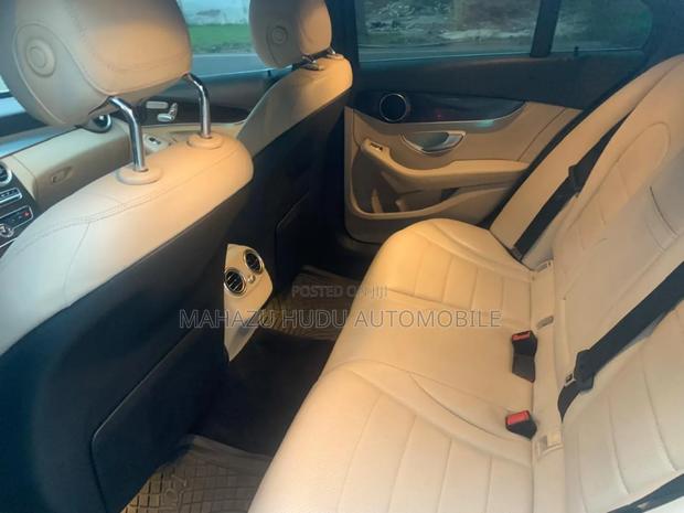 Mercedes-Benz C300 Luxury 4Matic Sedan AWD (2.0L 4cyl 7A) 2016 White