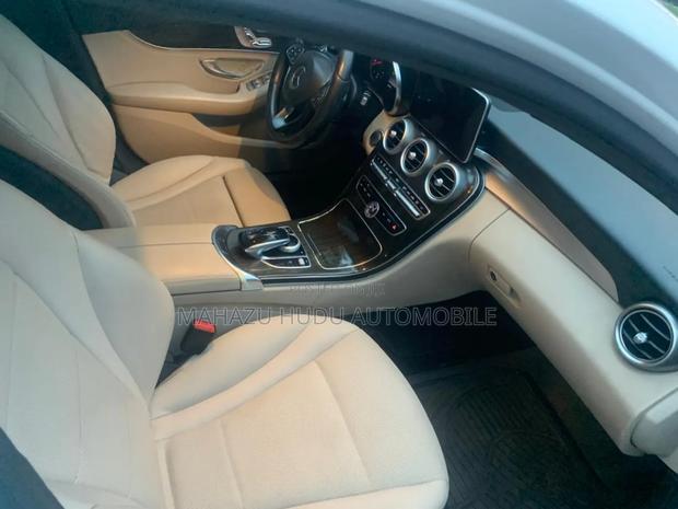 Mercedes-Benz C300 Luxury 4Matic Sedan AWD (2.0L 4cyl 7A) 2016 White
