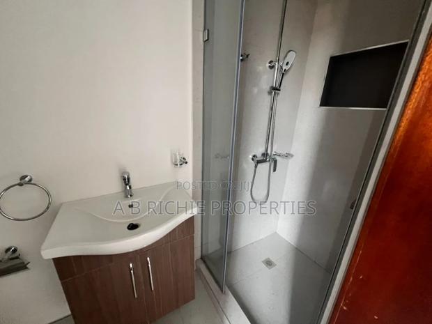 3bdrm Ab Richie Properties, East Legon For Sale · Photo 3