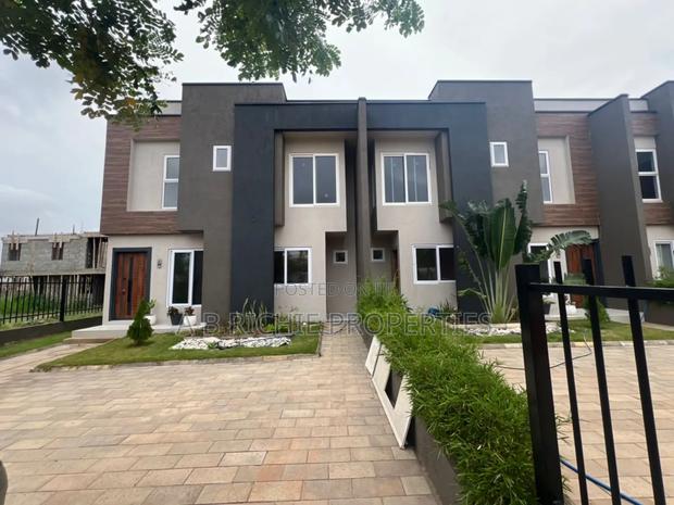 3bdrm Ab Richie Properties, East Legon For Sale · Photo 2