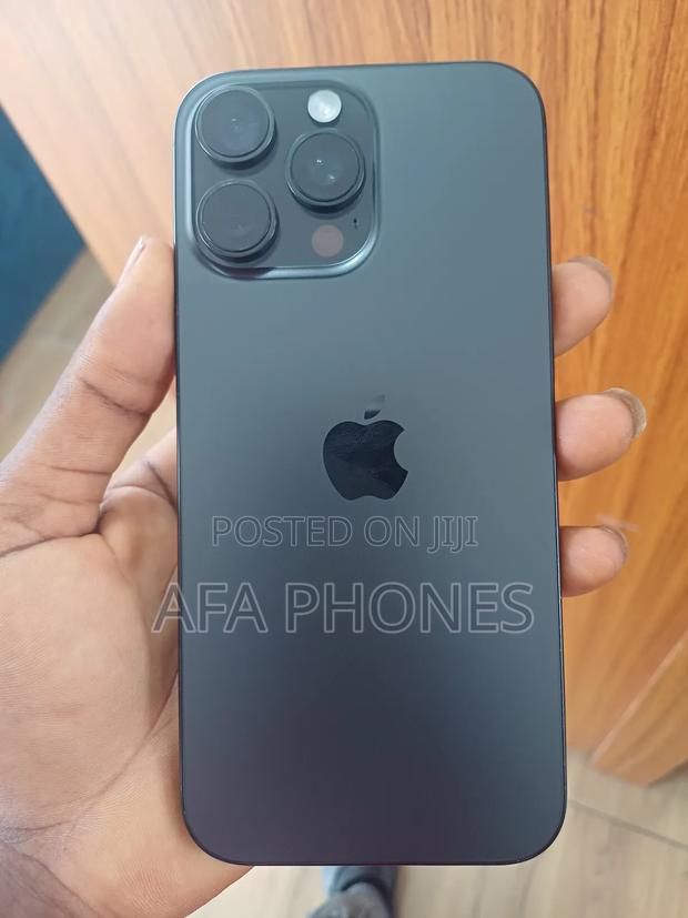 Apple iPhone 16 Pro Max 256 GB Gray photo 2