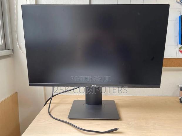 Ultra Sharp Ips 24inch Dell Monitor · Photo 4
