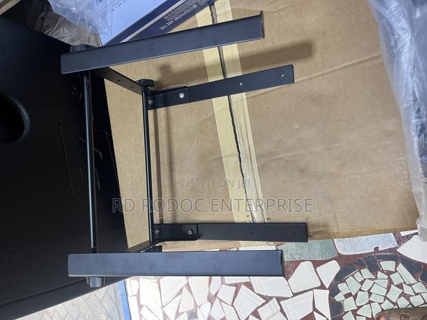 Laptop Stand Adjustable · Photo 4