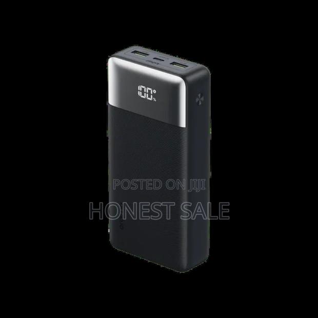 Oraimo Powernova Q31 30000mah 22.5w Power Bank · Photo 3