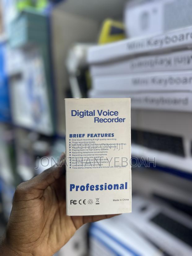 Digital Voice Recorder photo 2