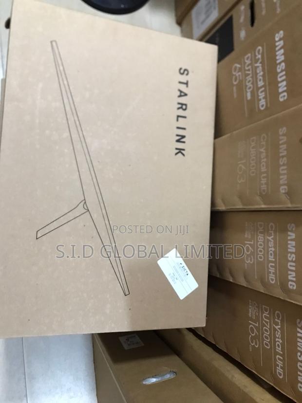 Enjoy Limitless Advanced Internet on Starlink Gen 3 Kit · Photo 2