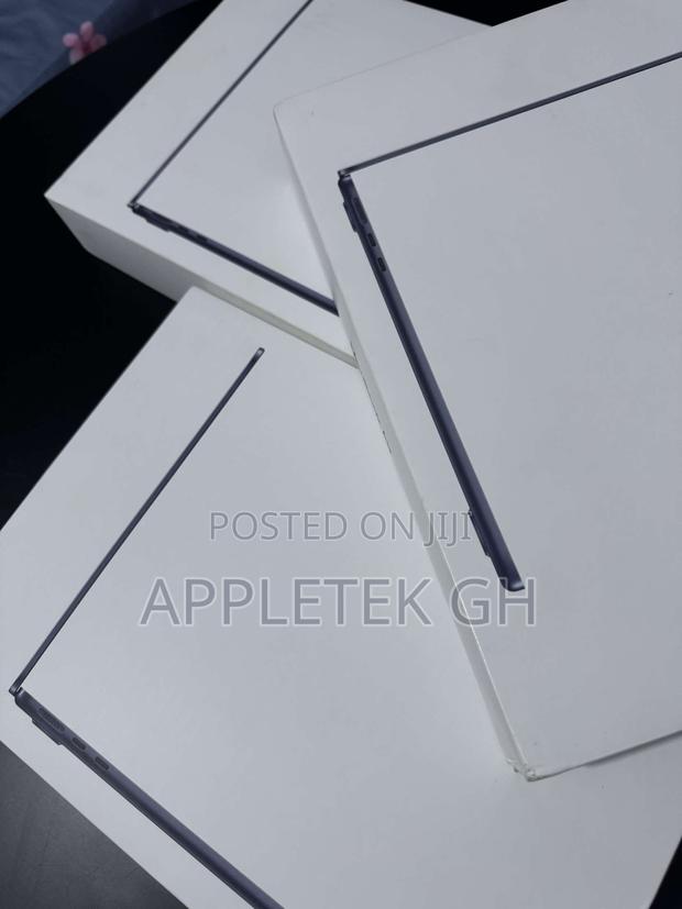 New Laptop Apple MacBook Air 2025 M4 13-Inch 16GB Apple M4 SSD 256GB photo 2