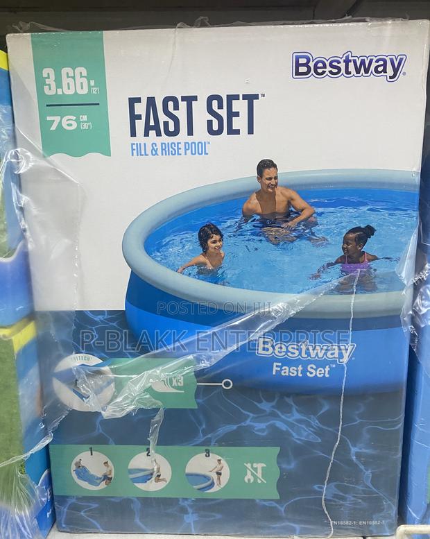 Bestway Inflatable Swimming Pool 12ft by 2.5ft photo 2