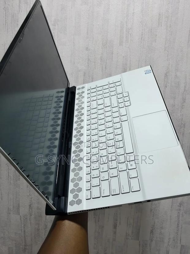 Laptop Dell Alienware M17 R2 16GB Intel Core i7 SSD 1T photo 6