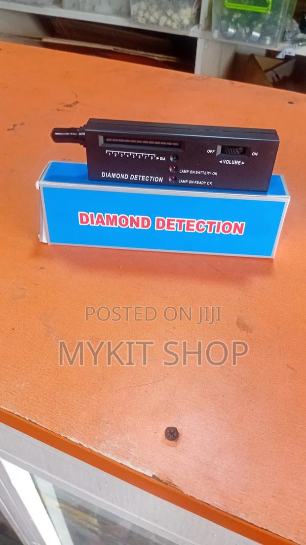 Diamond Detection · Photo 2