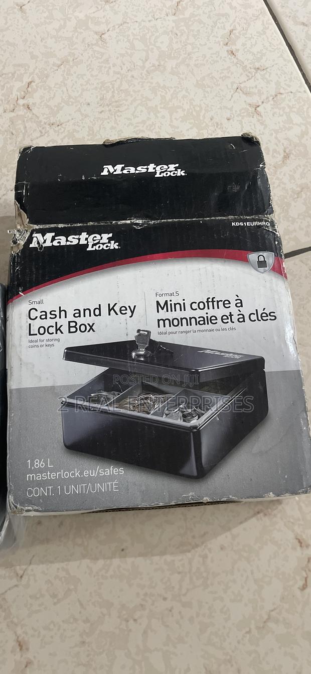 Master Lock Cash And Key Lock Box · Photo 3