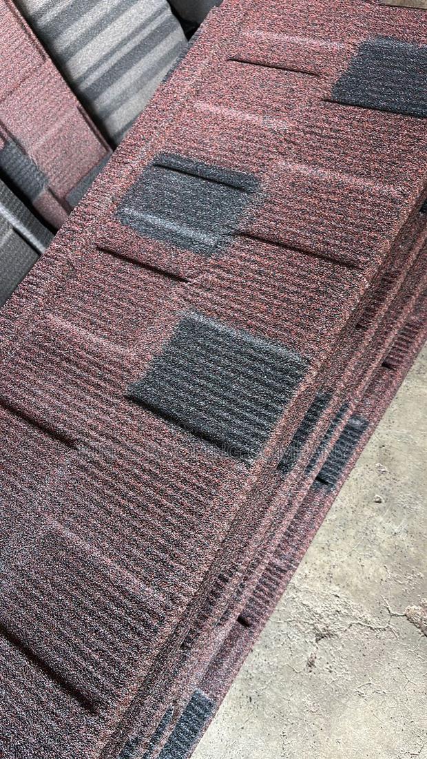 Front and Back View of Shingle Tiles