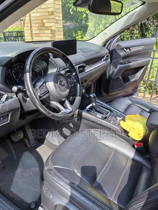 Mazda CX-5 2022 Blue