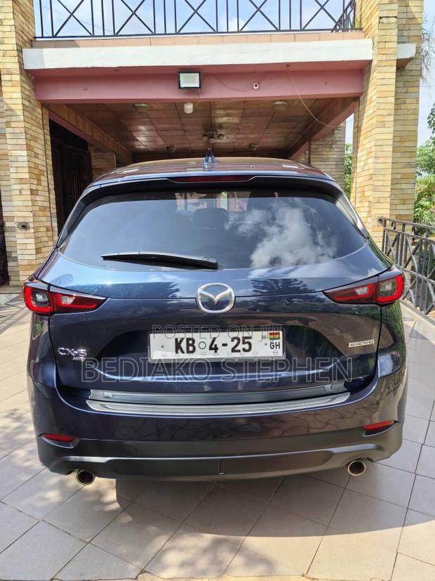 Mazda CX-5 2022 Blue