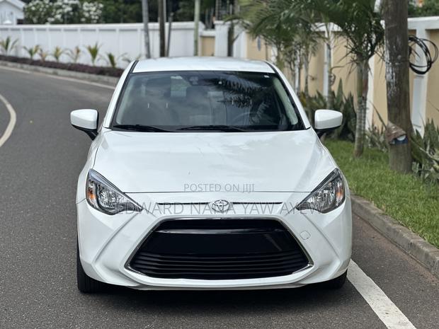Toyota Yaris iA 1.5 FWD 2017 White