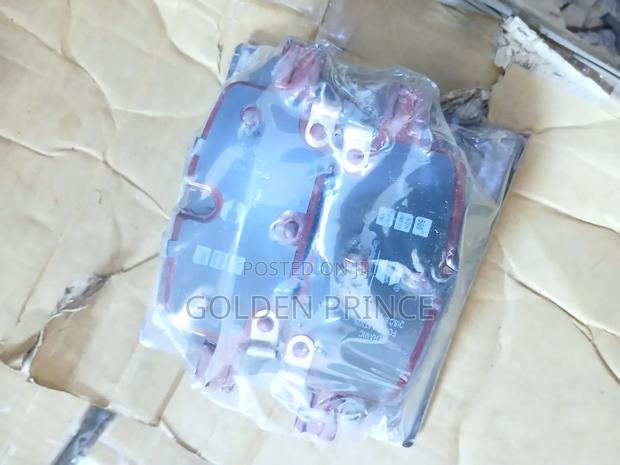 Escalade Back Brake Pad 2019-2022 photo 2