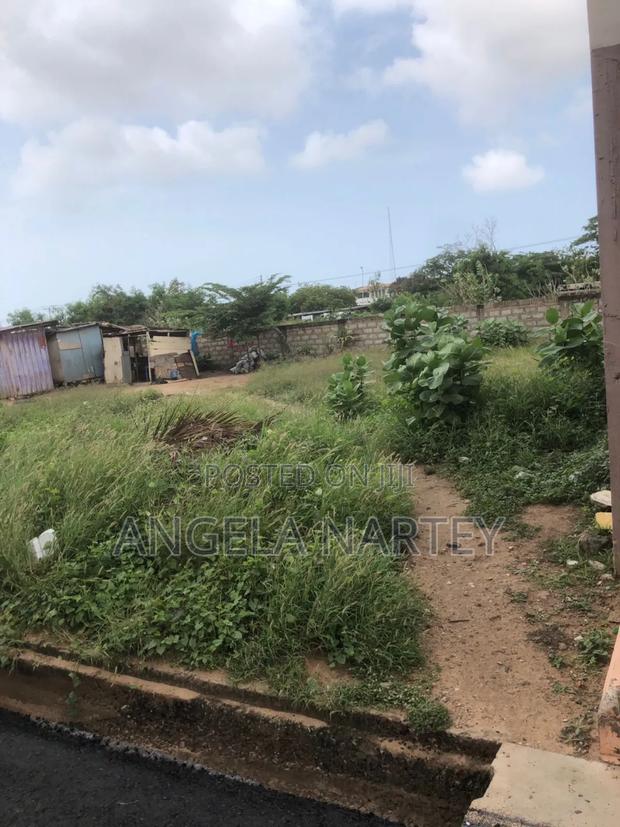TDC Documented Land at Sakumono Estates · Photo 4