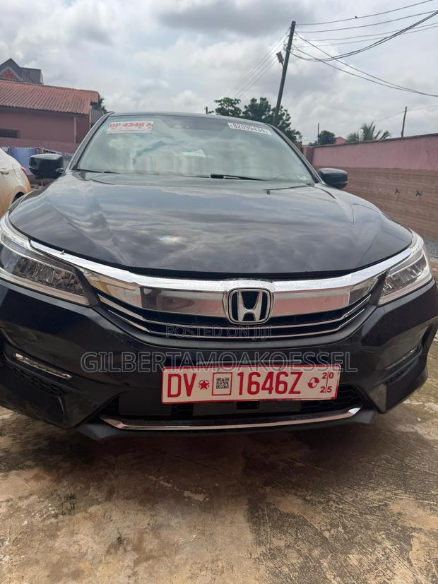 Honda Accord Touring V6 4dr Sedan FWD (3.5L 6cyl 6A) 2017 Black