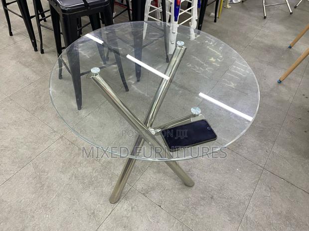 Quality Morden Glass Table photo 2
